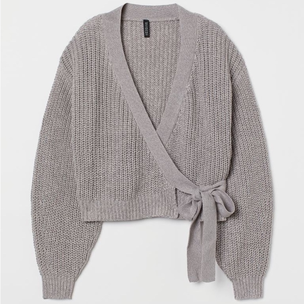 NWT H&M Sweater Size XL